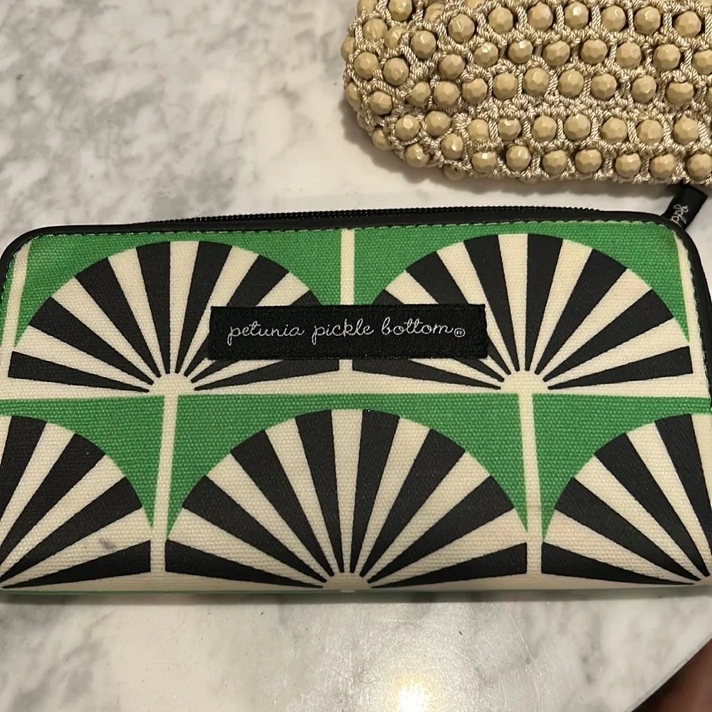 Petunia pickle bottom wallet
